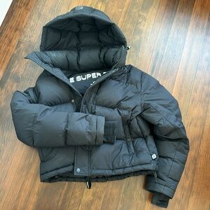 Aritzia black super puff